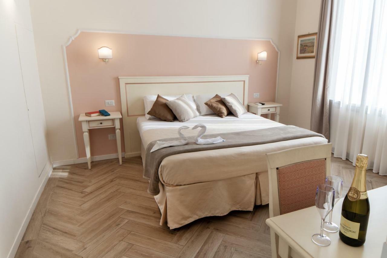 フィレンツェ ディモーラ サルビアーティ Bed & Breakfast エクステリア 写真